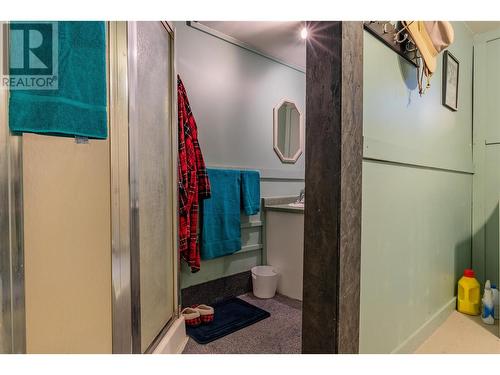 1662 Columbia Avenue, Trail, BC - Indoor