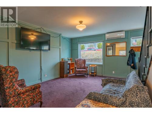 1662 Columbia Avenue, Trail, BC - Indoor