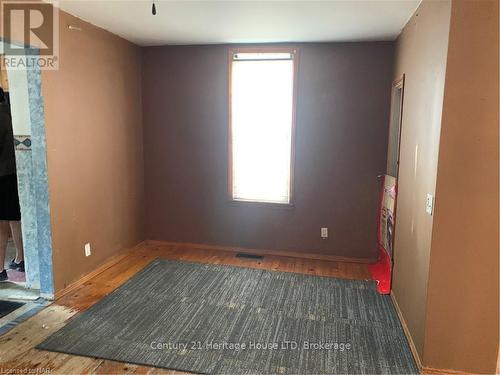 4624 Jepson Street, Niagara Falls (210 - Downtown), ON - Indoor Photo Showing Other Room