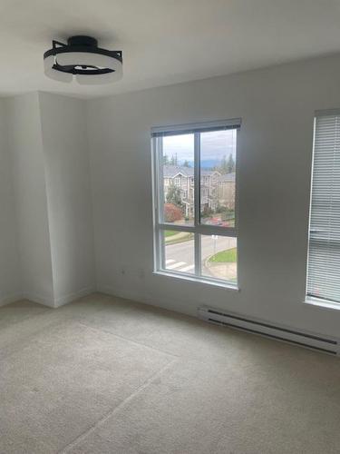 15828 27 Avenue, Surrey, BC - Indoor Photo Showing Other Room