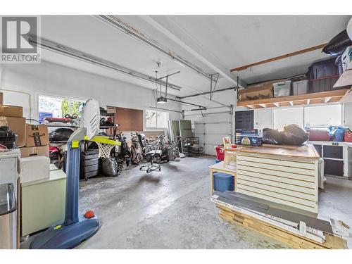 54 Kelso Crescent, Kamloops, BC - Indoor Photo Showing Garage