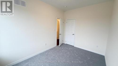 1135 Plymouth Drive, Oshawa, ON - Indoor Photo Showing Other Room