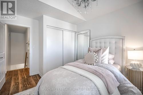 1751 Copeland Circle, Milton, ON - Indoor Photo Showing Bedroom