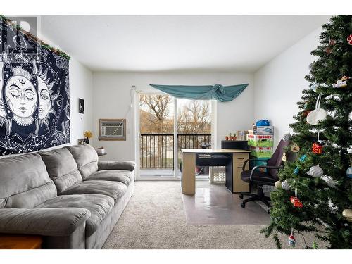 3413 Okanagan Avenue Unit# 19, Vernon, BC - Indoor Photo Showing Other Room