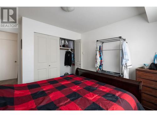 3413 Okanagan Avenue Unit# 19, Vernon, BC - Indoor Photo Showing Bedroom