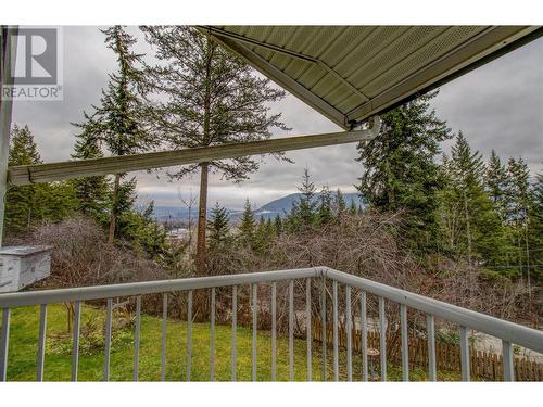 4841 1 Avenue Sw, Salmon Arm, BC - Outdoor