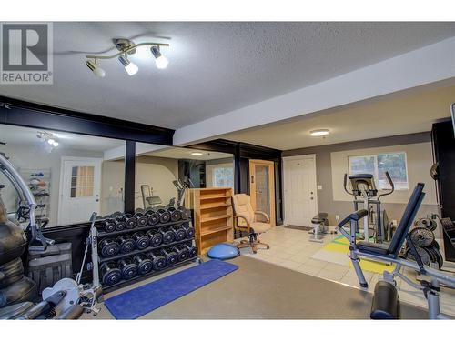 4841 1 Avenue Sw, Salmon Arm, BC - Indoor Photo Showing Gym Room