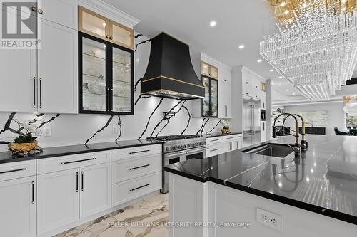 493 Shoreway Drive, Ottawa, ON - Indoor Photo Showing Kitchen