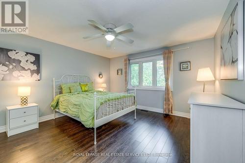 335 Queen Street S, Mississauga, ON - Indoor Photo Showing Bedroom