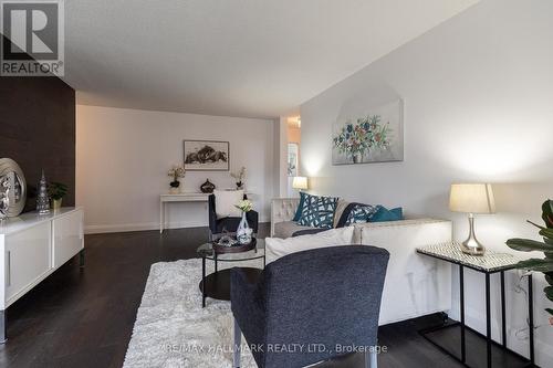 607 - 1950 Main Street W, Hamilton, ON - Indoor Photo Showing Living Room