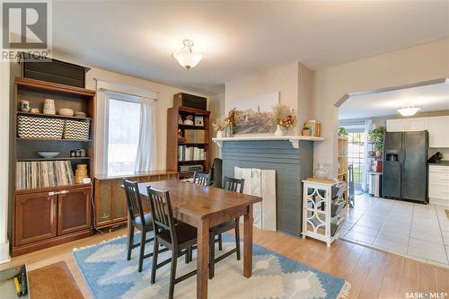 316 H Avenue S, Saskatoon, SK - Indoor Photo Showing Dining Room