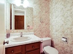 Powder room - 