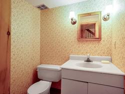 Powder room - 