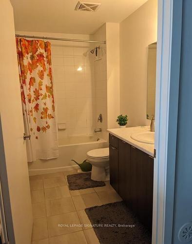 501-5131 Sheppard Ave E, Toronto, ON - Indoor Photo Showing Bathroom