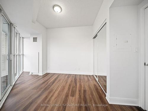 1505-60 Absolute Ave, Mississauga, ON - Indoor Photo Showing Other Room