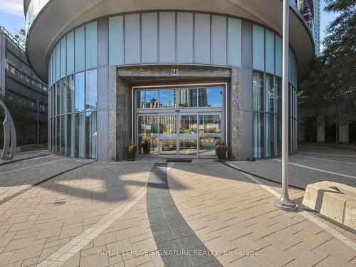 1505-60 Absolute Ave, Mississauga, ON - Outdoor