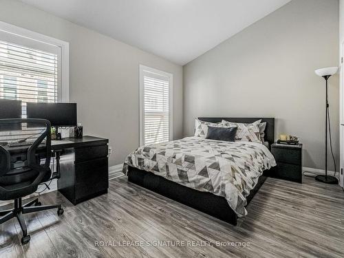 123-25 Concession St, Cambridge, ON - Indoor Photo Showing Bedroom