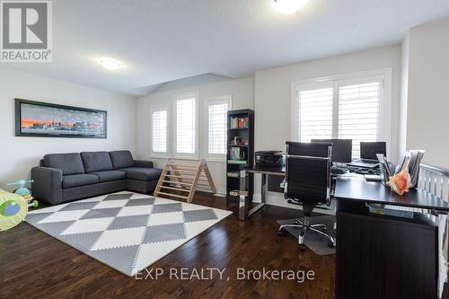 Upper - 8 Bannister Crescent, Brampton, ON - Indoor Photo Showing Office