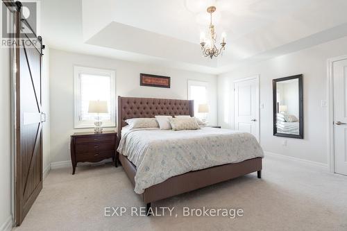 Upper - 8 Bannister Crescent, Brampton, ON - Indoor Photo Showing Bedroom