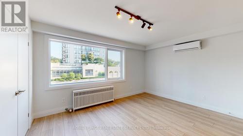 2Nd Flr - 3317 Bloor Street W, Toronto, ON - Indoor Photo Showing Other Room