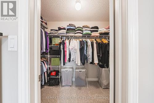 2244 Dewsbury Drive, Oakville, ON - Indoor With Storage