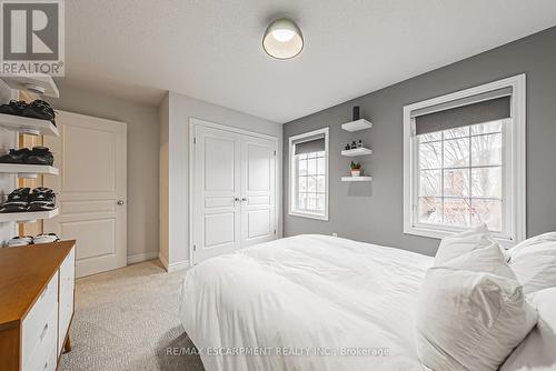 2244 Dewsbury Drive, Oakville, ON - Indoor Photo Showing Bedroom