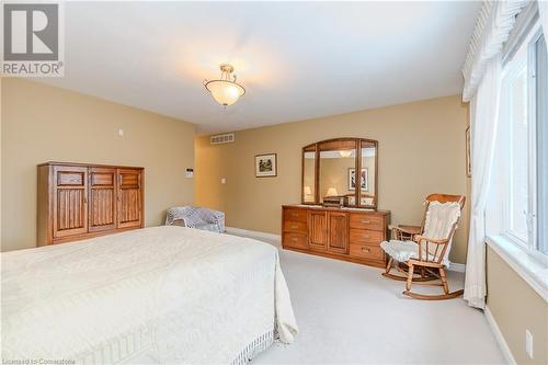 64 Cottonwood Crescent, Cambridge, ON - Indoor Photo Showing Bedroom