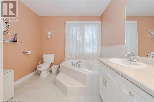 64 Cottonwood Crescent, Cambridge, ON - Indoor Photo Showing Bathroom