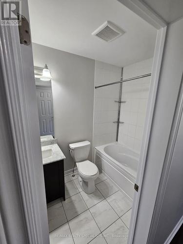 101 Abigail Crescent, Caledon, ON - Indoor Photo Showing Bathroom