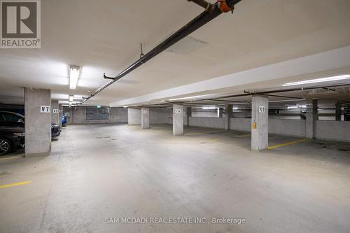 #115 - 1284 Guelph Line, Burlington, ON - Indoor Photo Showing Garage