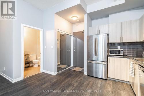 #115 - 1284 Guelph Line, Burlington, ON - Indoor Photo Showing Kitchen With Stainless Steel Kitchen