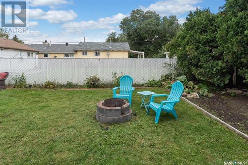 438 T Avenue N, Saskatoon, SK - Outdoor With Backyard