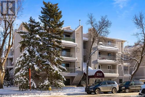 202 2315 Mcintyre Street, Regina, SK - Outdoor With Facade