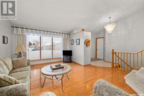 523 Mahon Drive, Prince Albert, SK - Indoor Photo Showing Living Room