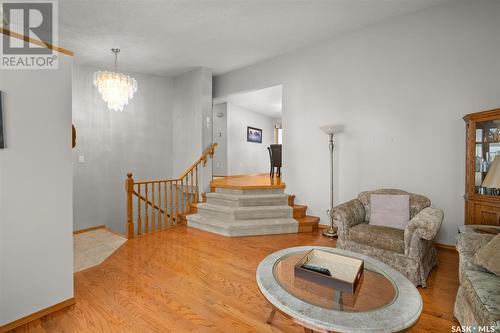 523 Mahon Drive, Prince Albert, SK - Indoor Photo Showing Living Room