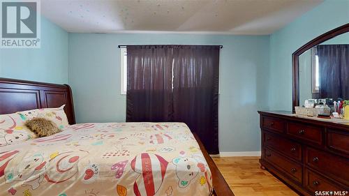 6006 1St Avenue N, Regina, SK - Indoor Photo Showing Bedroom