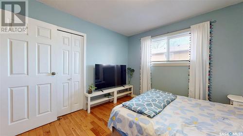 6006 1St Avenue N, Regina, SK - Indoor Photo Showing Bedroom