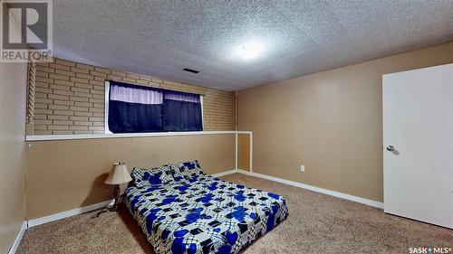 6006 1St Avenue N, Regina, SK - Indoor Photo Showing Bedroom