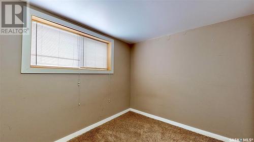 6006 1St Avenue N, Regina, SK - Indoor Photo Showing Other Room