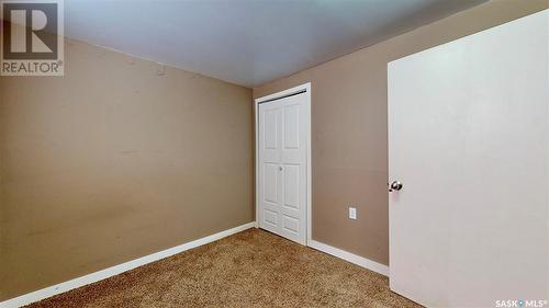 6006 1St Avenue N, Regina, SK - Indoor Photo Showing Other Room