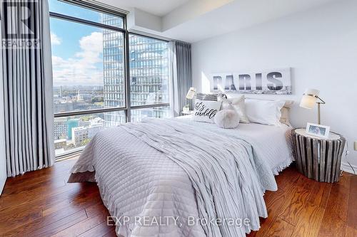 3203 - 38 Grenville Street, Toronto, ON - Indoor Photo Showing Bedroom