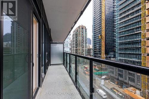 804 - 117 Broadway Avenue, Toronto, ON - Outdoor With Balcony