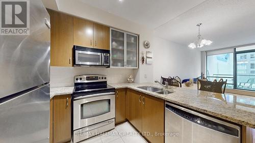 414 - 438 King Street W, Toronto, ON - Indoor Photo Showing Kitchen With Double Sink