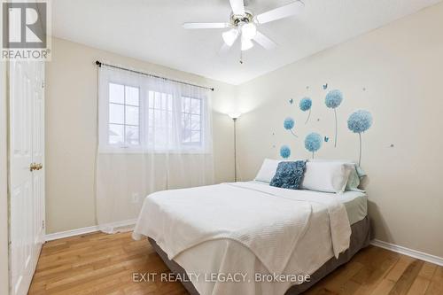 1586 Heathside Crescent, Pickering, ON - Indoor Photo Showing Bedroom