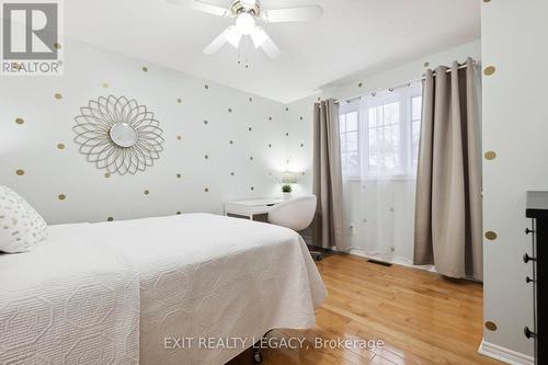 1586 Heathside Crescent, Pickering, ON - Indoor Photo Showing Bedroom