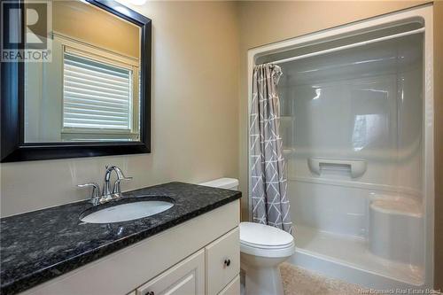 35 Carriage Lane, Sussex, NB - Indoor Photo Showing Bathroom