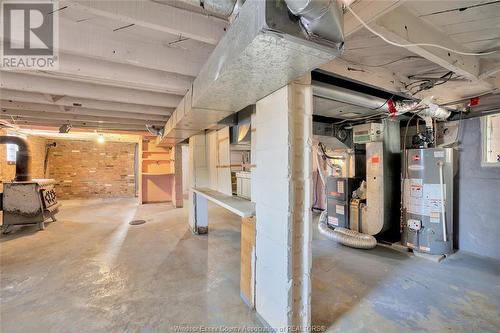 3443 Wyandotte Street East, Windsor, ON - Indoor Photo Showing Basement