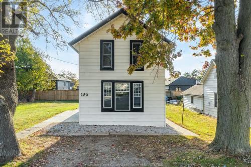 220 Talbot Street West, Blenheim, ON - Outdoor