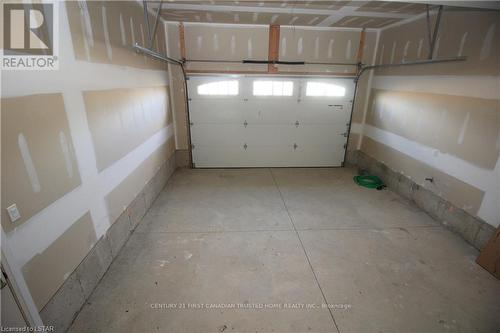 Upper - 2779 Oriole Drive, London, ON - Indoor Photo Showing Garage