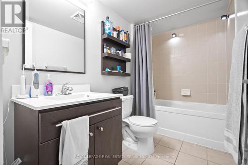 Lph10 - 100 Western Battery Road, Toronto, ON - Indoor Photo Showing Bathroom